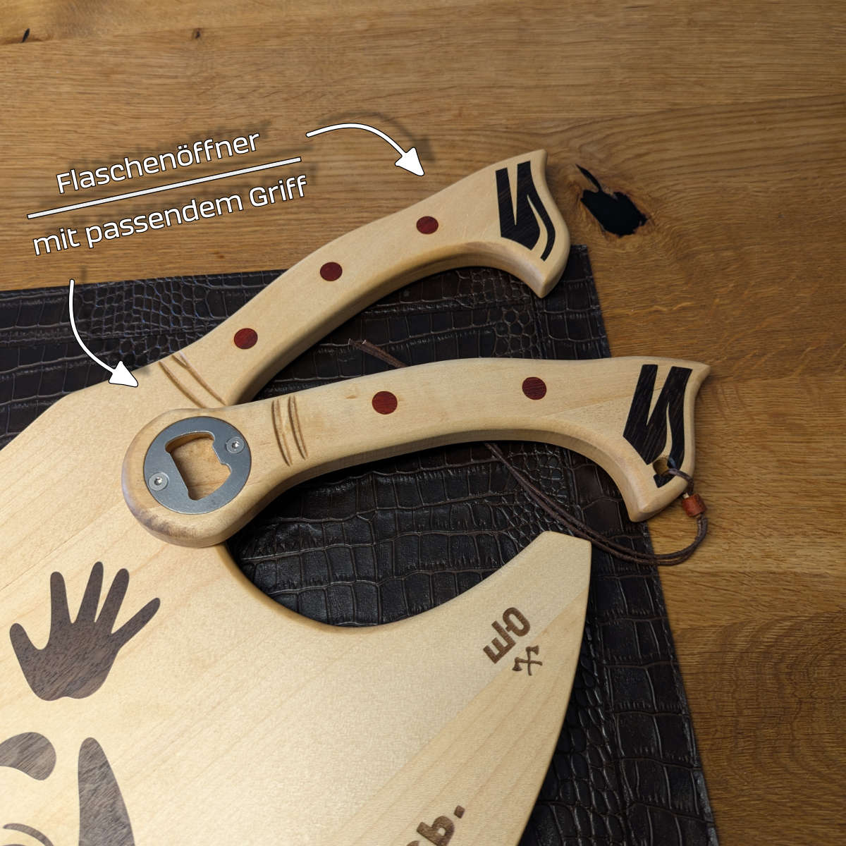 Handgefertigter Holz-Flaschenöffner aus Ahorn mit passendem Griff, Inlays aus Padouk und Mooreiche