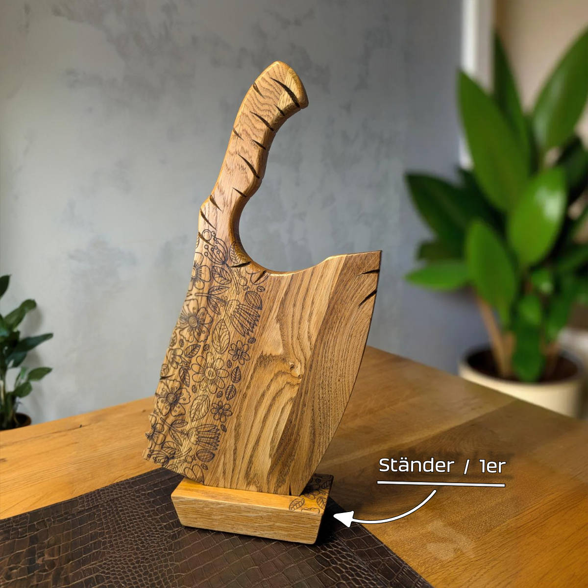 Schneidebrettständer aus Holz